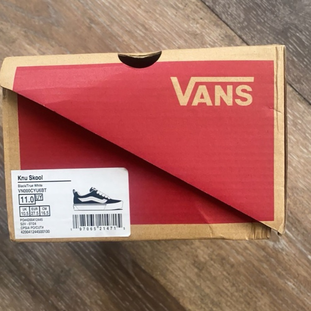 Vans Black and White Skate Sneakers with Padded Collar - Picture 3 of 3